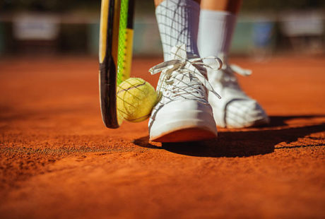 construction court de tennis en terre battue à Angers